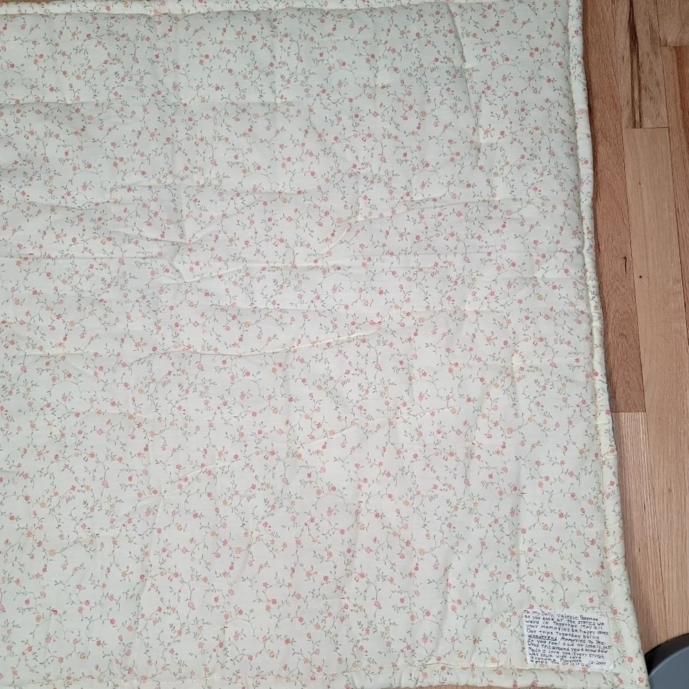 Vintage Handmade United States Map State Characteristics Quilt Floral Historical